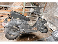 3 scooter (voor onderdelen) - afbeelding 30 van  30