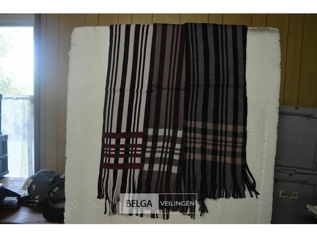 3 sjalen div. kleuren l=160cm, br=24cm - afbeelding 1 van  2