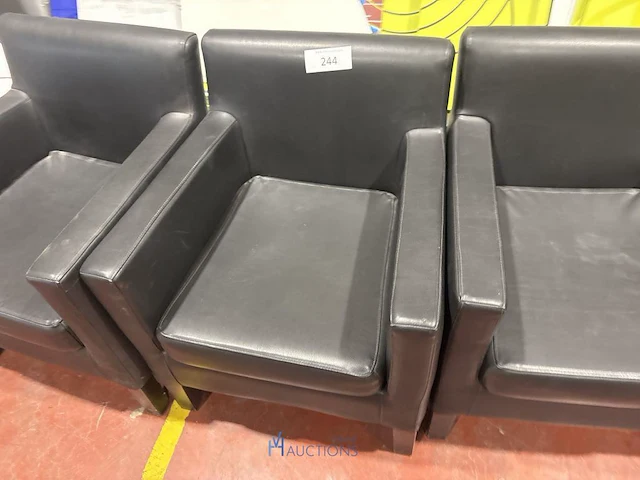 3 skai fauteuils - afbeelding 3 van  5