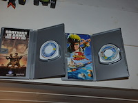 3 speelgoed tractoren, 2 playstation spelletjes - afbeelding 4 van  8