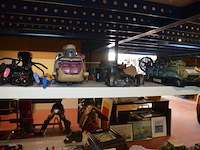 3 speelgoed voertuigen, 6 actie figuren