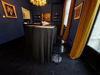 3 staantafels + 2 bijzettafeltjes - afbeelding 1 van  3