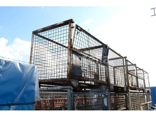 3 stapelbare metalen bakken - afbeelding 3 van  7