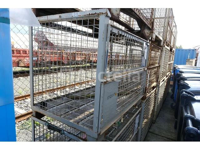 3 stapelbare metalen bakken - afbeelding 5 van  7