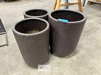 3 stenen potten