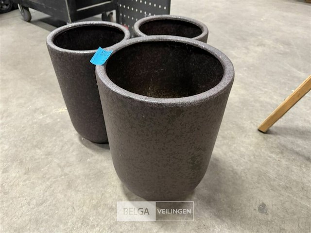 3 stenen potten - afbeelding 3 van  4