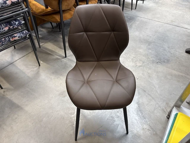 3 stoelen - afbeelding 2 van  4