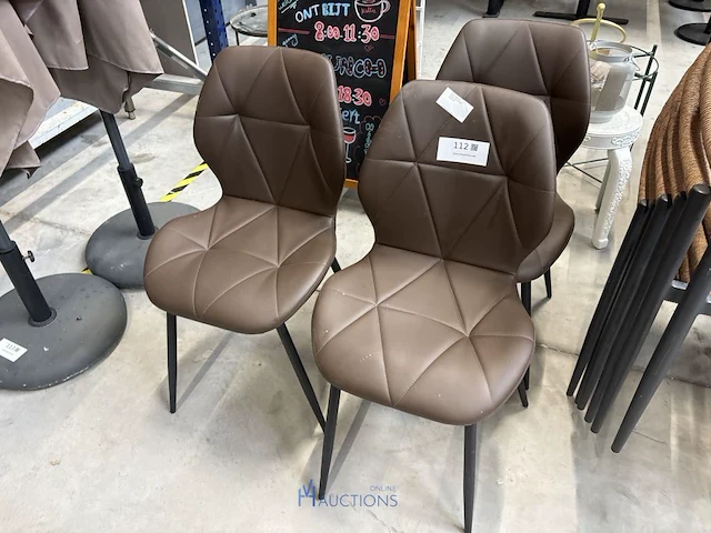 3 stoelen - afbeelding 4 van  4