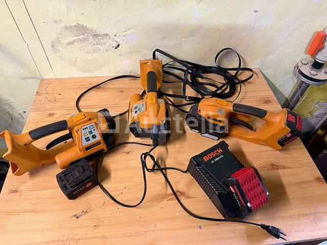 3 strapex spanmachines met oplader en 3 batterijen - stb70 - afbeelding 4 van  5