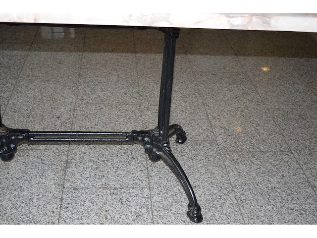 3 tafeltjes op ijzeren voet 120x80x73 cm - afbeelding 2 van  3