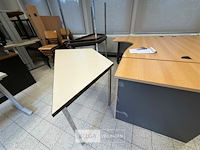 3 trapeziumtafels - afbeelding 4 van  5