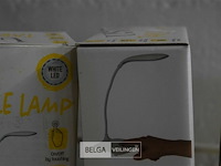 3 usb tafellamp white led - afbeelding 3 van  3