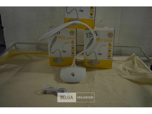 3 usb tafellamp white led - afbeelding 1 van  2