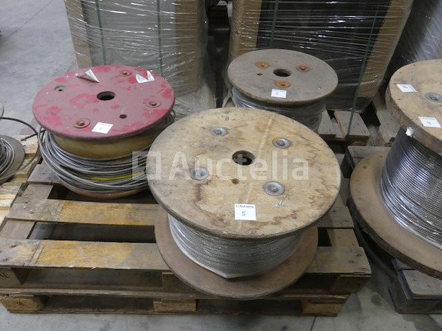 3 vaten met roestvrijstalen kabel - afbeelding 1 van  8