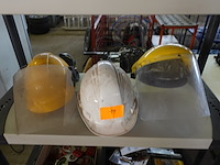 3 veiligheidshelmen