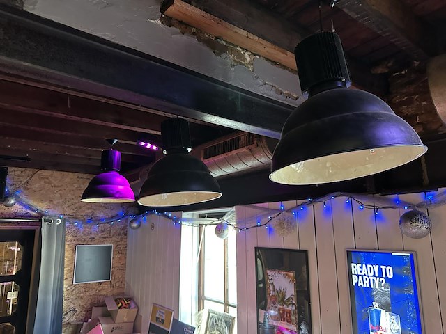 3 vintage hanglampen - afbeelding 1 van  4