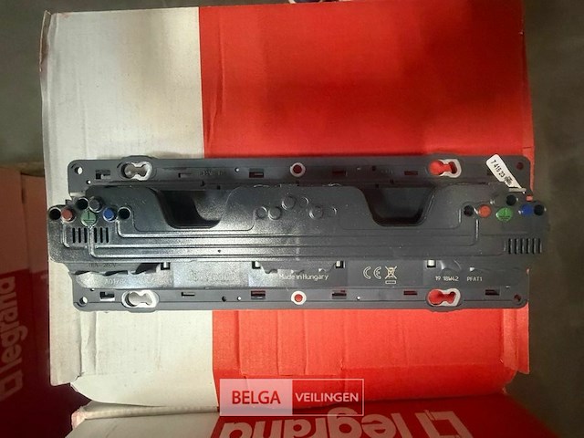 3-voudig stopcontact - afbeelding 2 van  2