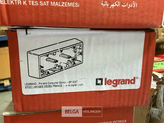3-voudige opbouwdoos legrand (6 dozen) - afbeelding 2 van  2