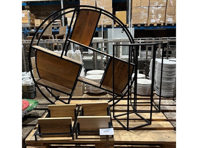 3 wandrekken, 2 bijzettafels - afbeelding 1 van  4