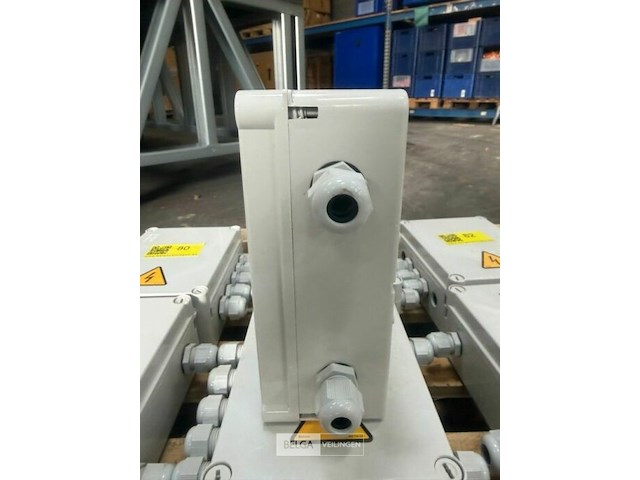 3 waterdichte aftakdoos marlanvil - afbeelding 3 van  4