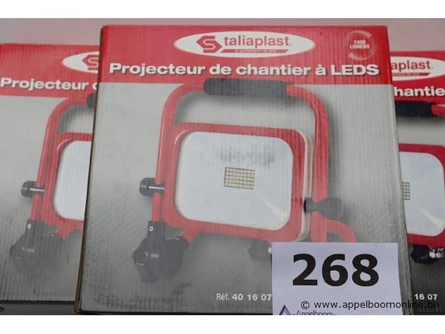 3 werflampen, taliaplast, 1800 lumens, werking niet gekend - afbeelding 2 van  2