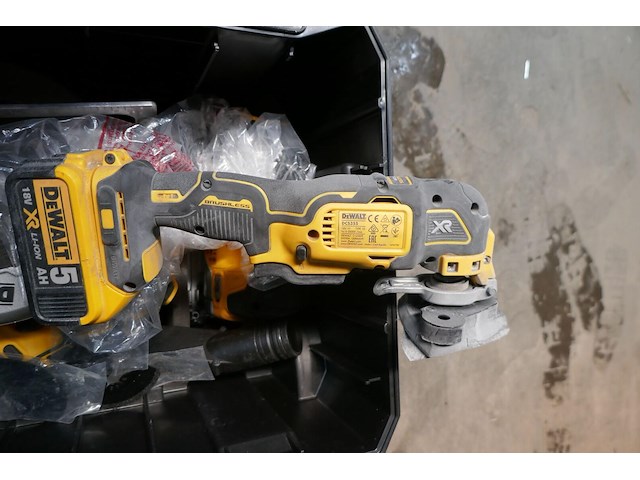 3 werkmachines dewalt - afbeelding 3 van  5