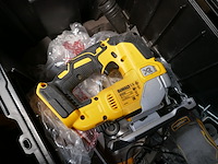 3 werkmachines dewalt - afbeelding 4 van  5