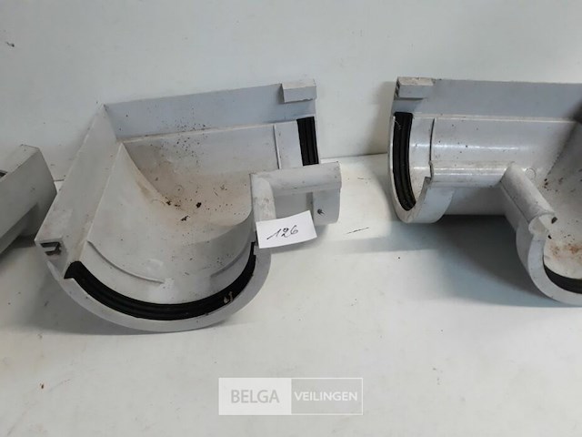 3 x binnenhoek 125mm licht grijs pvc regenafvoer - afbeelding 3 van  3
