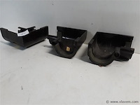 3 x binnenhoek 80mm bruin pvc regenafvoer - afbeelding 2 van  2