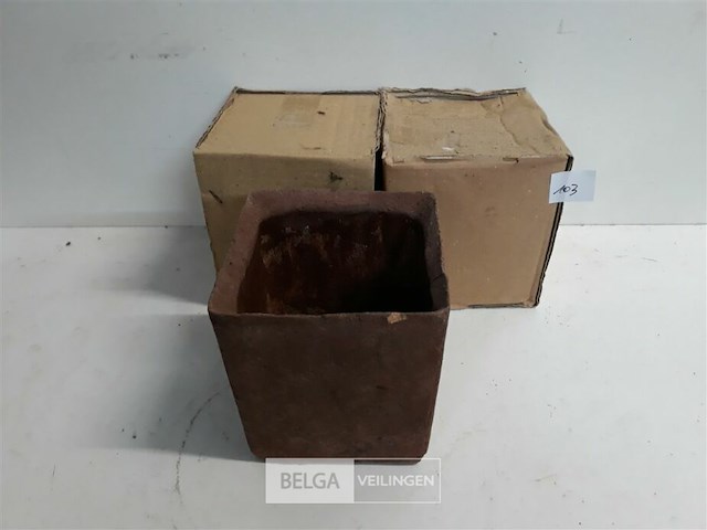 3 x bloempot steen 14 cm - afbeelding 1 van  3