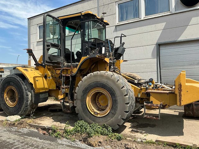 3 x caterpillar 972m shovel voor opmaak of onderdelen - afbeelding 18 van  57