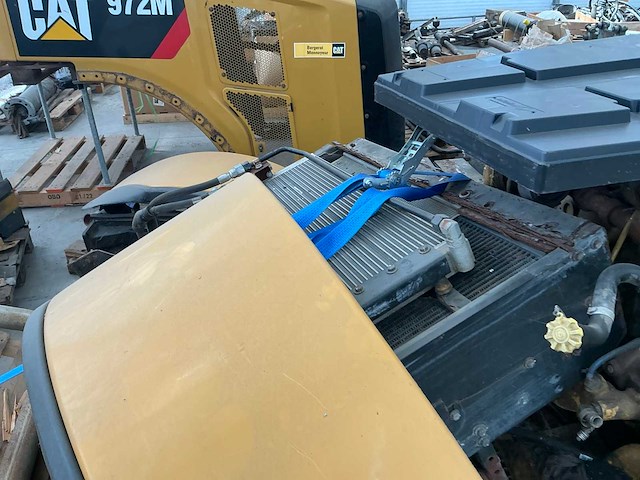 3 x caterpillar 972m shovel voor opmaak of onderdelen - afbeelding 44 van  57