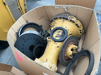 3 x caterpillar 972m shovel voor opmaak of onderdelen - afbeelding 54 van  57