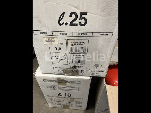 3 x drukvat 18 en 25 liter - afbeelding 2 van  3