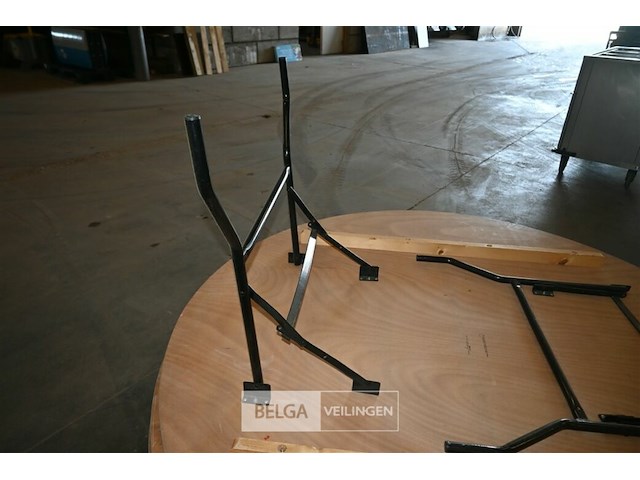 3 x grote ronde plooitafel - afbeelding 3 van  4