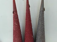 3 x kerstkegel 75 cm beschadigd - afbeelding 3 van  3