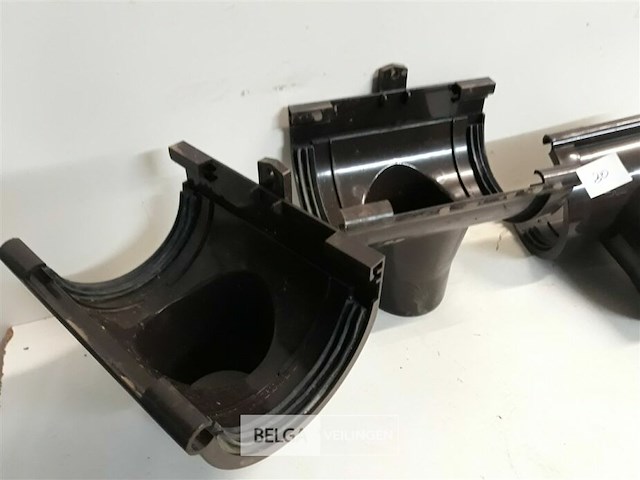 3 x middenspruitstuk 125mm bruin pvc regenafvoer - afbeelding 3 van  3