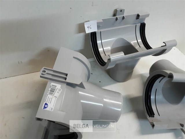 3 x middenspruitstuk 125mm licht grijs pvc regenafvoer - afbeelding 3 van  3