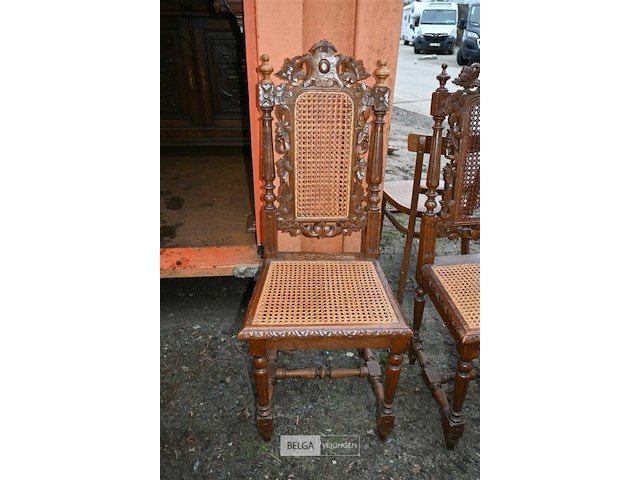 3 x oude houten stoel - afbeelding 3 van  6