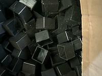 3 x pallet met vastzetmateriaal - afbeelding 2 van  11