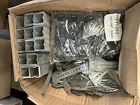 3 x pallet met vastzetmateriaal - afbeelding 8 van  11