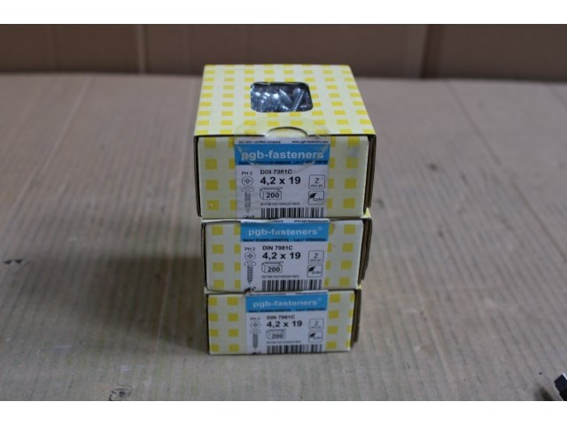 3 x pgbfast plaatschroef din 7981c-h ø4,20x19 zn/200 - afbeelding 1 van  3