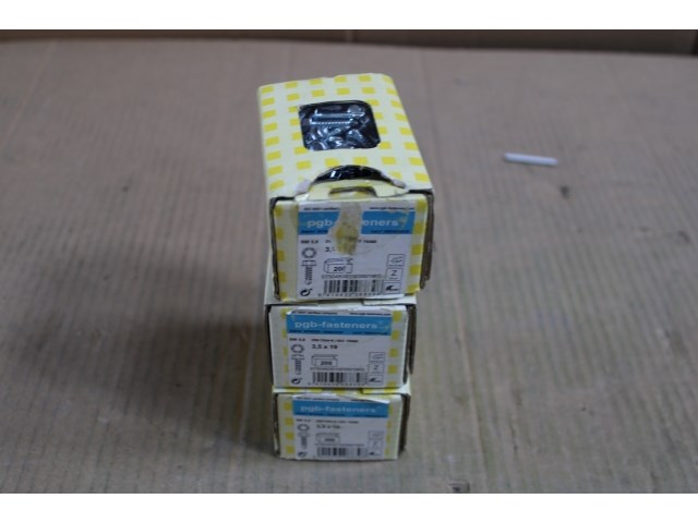 3 x pgbfast zelfb. schroef d.7504k ø3,5x19 zn (5,5)/200 - afbeelding 1 van  3