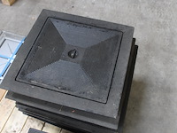 3 x putdeksel gietijzer dubbel 50x50cm - afbeelding 1 van  2