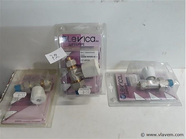 3 x radiatorkraan recht 16 mm alpex - afbeelding 1 van  2