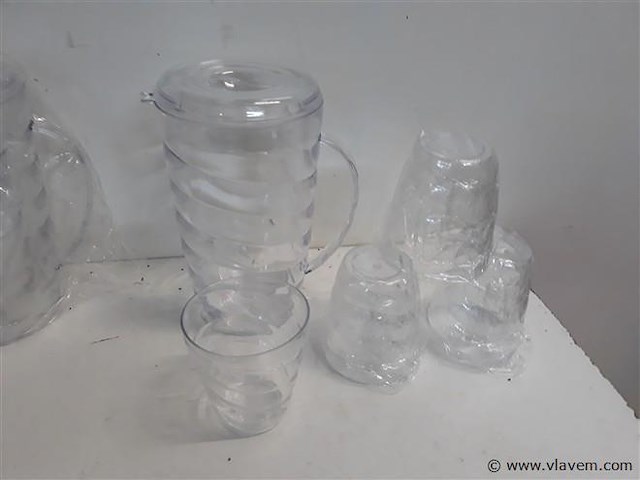 3 x schenkkan 1 l met 4 bekers - afbeelding 2 van  2