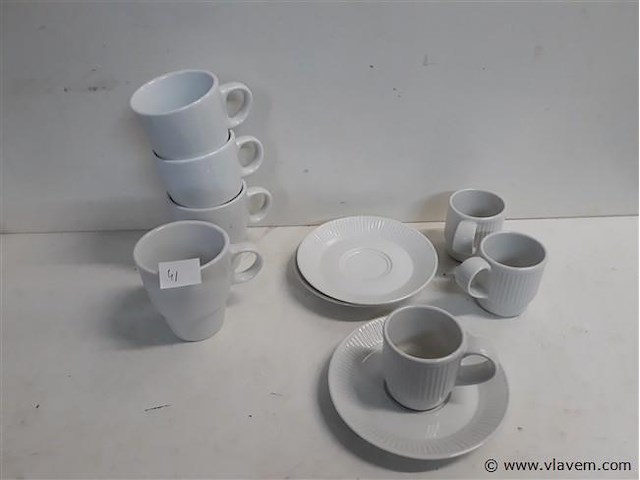 3 x senseo kop met onderbord + 4 x koffie tas - afbeelding 1 van  2