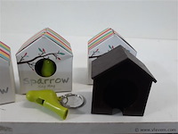 3 x sleutelhanger in vogelhuisje 1 stuks met fluitje - afbeelding 2 van  2