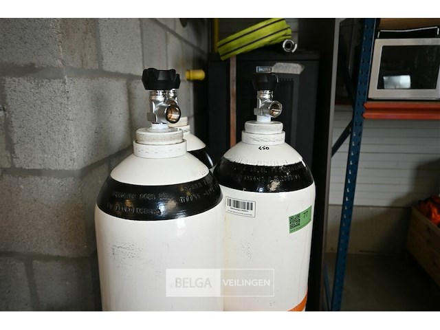 3 x stalen zuurstoffles - afbeelding 3 van  5