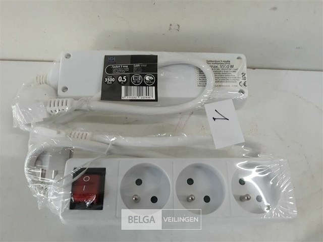 3 x stekkerblok 3 v met schakelaar - afbeelding 3 van  3
